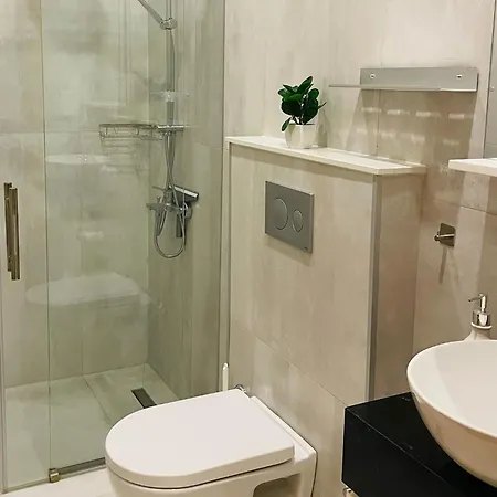 דירה Modern 2-bedroom Located In An Exclusive Area